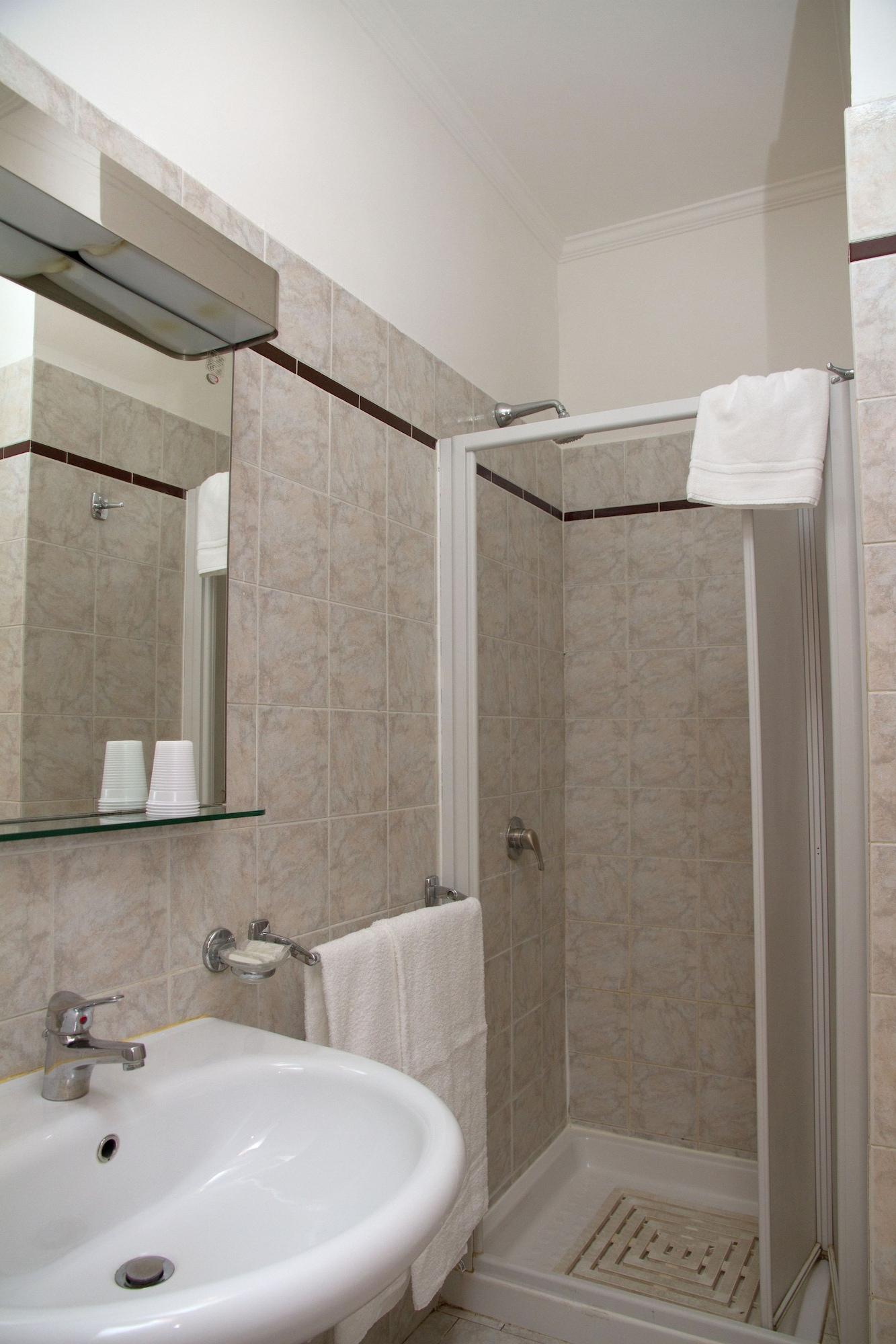 Gaudi Guesthouse ローマ エクステリア 写真